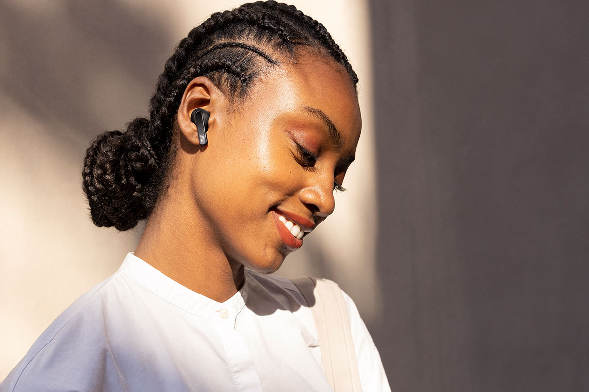 JBL Live Pro 2 - True Wireless In-ear Headphones with True Adaptive  Noise-Cancelling and Smart Ambient