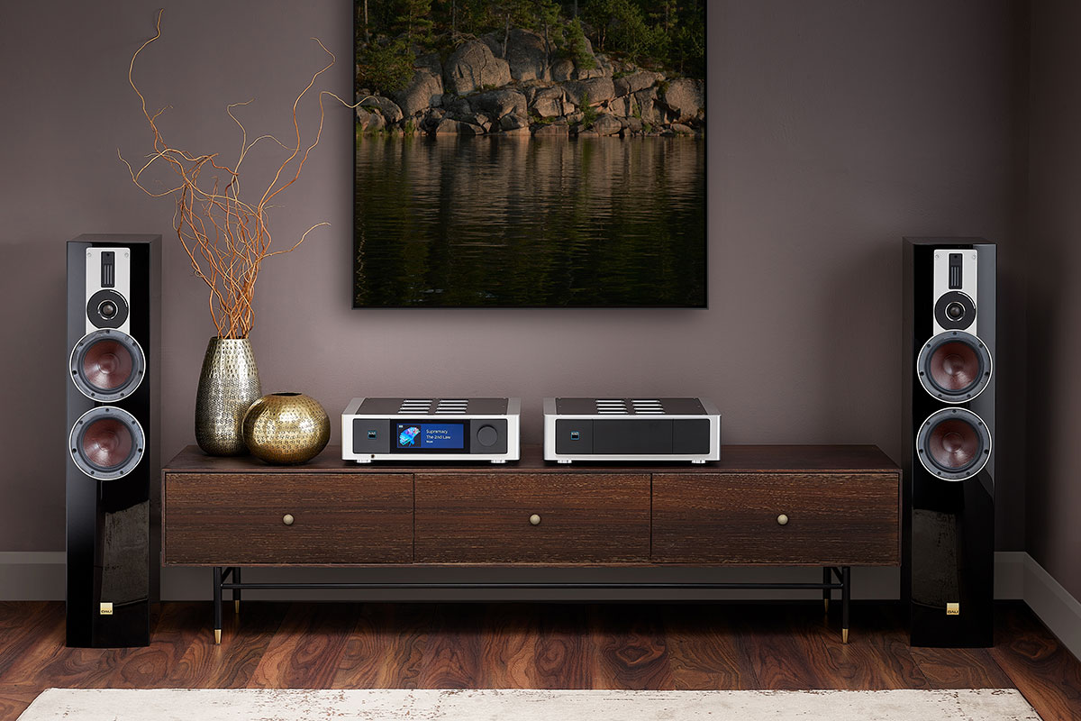 Foto © NAD Electronics International | NAD Masters M23 Stereo Power Amplifier