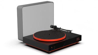 Foto © Harman International Industries | JBL SPINNER BT Turntable