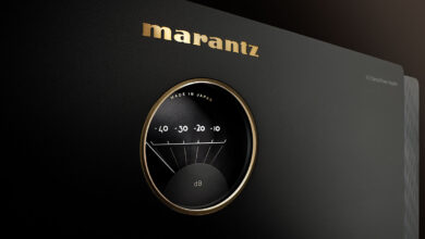 Foto © Masimo Consumer | Marantz AV 10 AV Preamplifier and Marantz AMP 10 16 Channel Power Amplifier