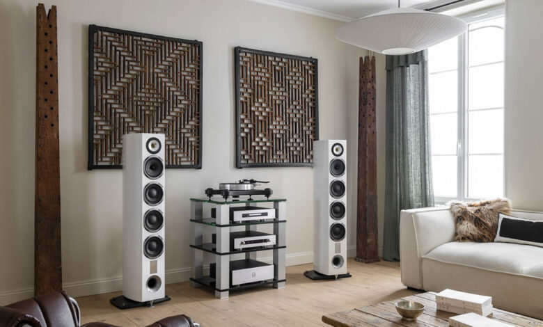 Foto © Triangle Electroacoustique | Triangle MAGELLAN 40th Anniversary Edition Space White