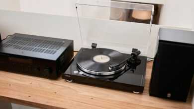 Foto © Yamaha Music Europe GmbH | Yamaha TT-S303 Turntable