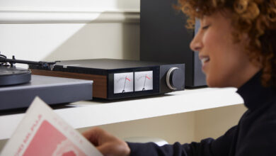 Foto © Cambridge Audio | VU meter display for Cambridge Audio EVO Series and Cambridge Audio CXN100