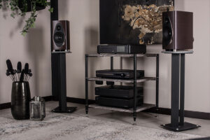 Foto © Bassocontinuo Audio Systems S.r.l. | Essenza by Bassocontinuo Genesis Line and Essenza by Bassocontinuo Vanguard Line