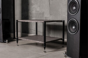 Foto © Bassocontinuo Audio Systems S.r.l. | Essenza by Bassocontinuo Genesis Line and Essenza by Bassocontinuo Vanguard Line