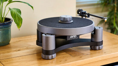 Foto © AVID HiFi Ltd. | AVID RELVEO Turntable - Celebrating the 30th Anniversary
