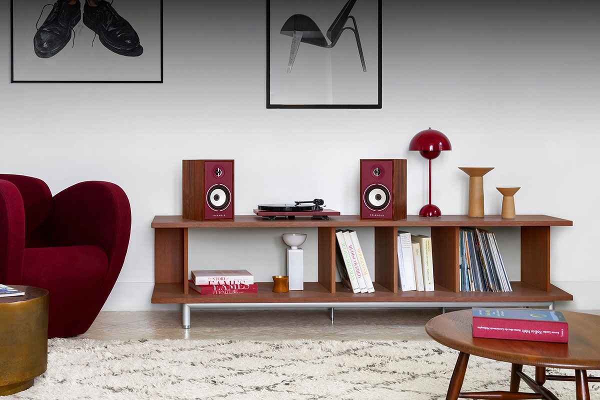 Triangle BR02/BR03 CONNECT in Burgundy | HiFi BLOG