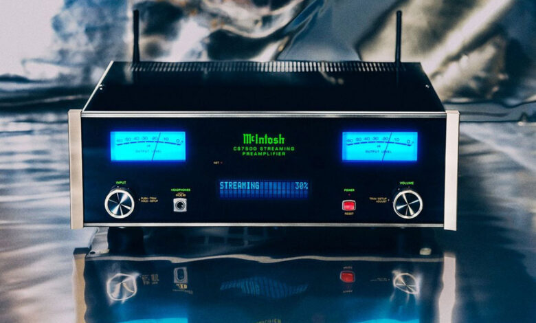 Foto © McIntosh Laboratory Inc. | McIntosh CS7500 AC 2-Channel Streaming Preamplifier